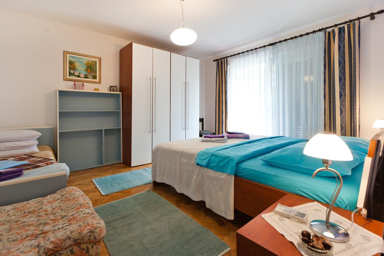 Apartments Neda Πόρετς Εξωτερικό φωτογραφία